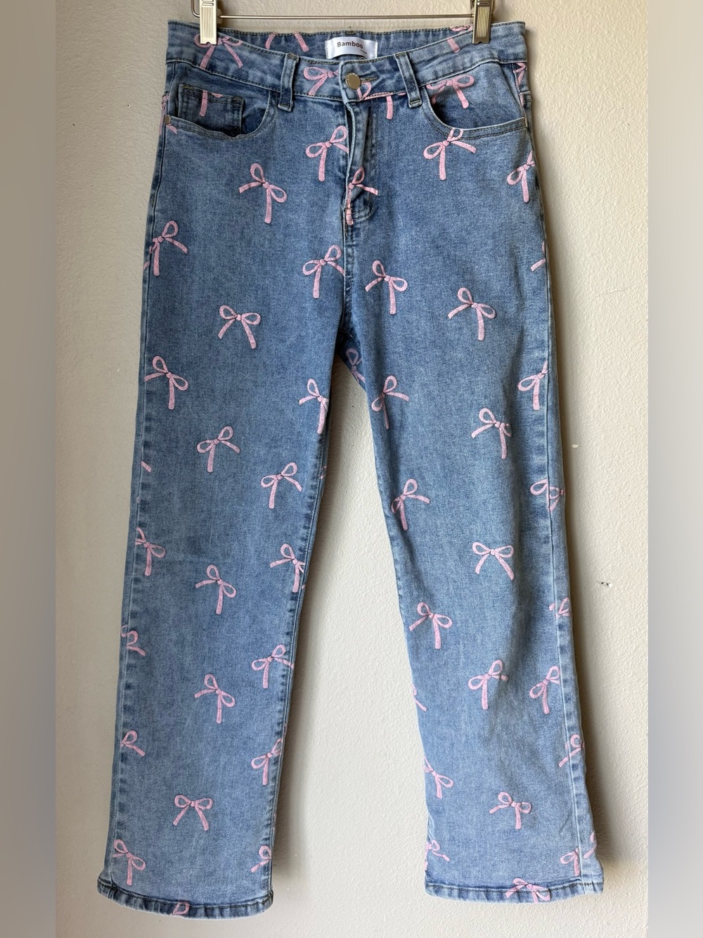 Bamboo Jeans Women’s Straight Leg Blue Jeans With Pink Bow Print Size 9 Juniors